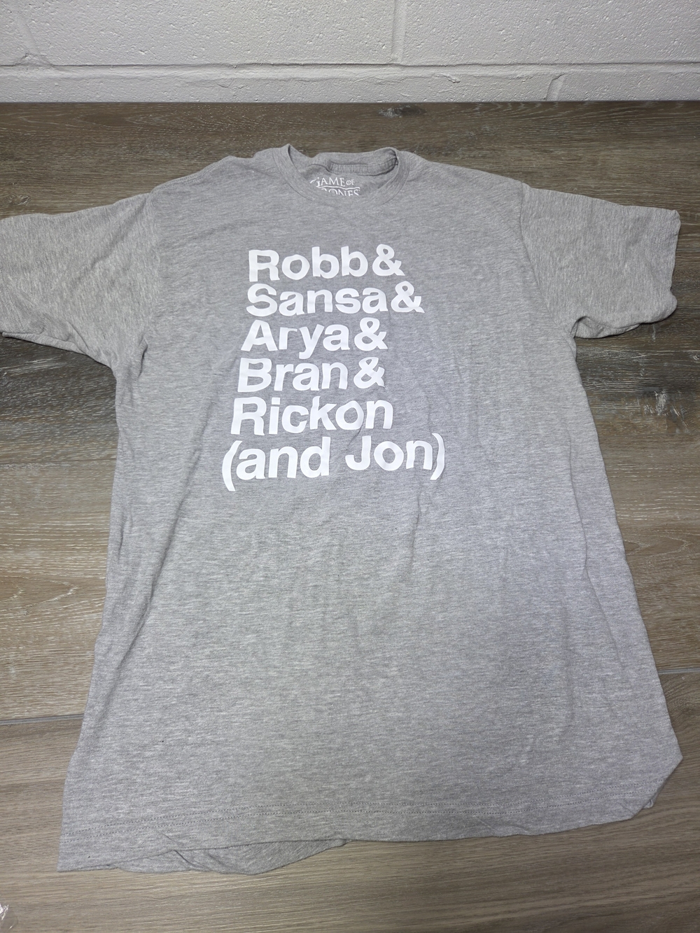 Game of Thrones Graphic T-Shirt Men's L Gray Robb Sansa Arya Bran Rickon